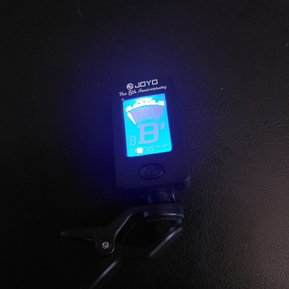 Joyo guitar tuner - Picture 2 of 2